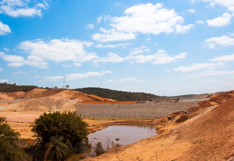 VALE MG - Barragem de Laranjeiras - São Gonçalo do Rio Abaixo