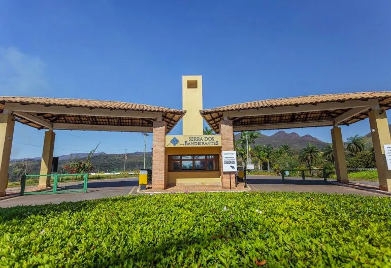 Condomínio Serra dos Bandeirantes - Mário Campos (Grande Belo Horizonte)