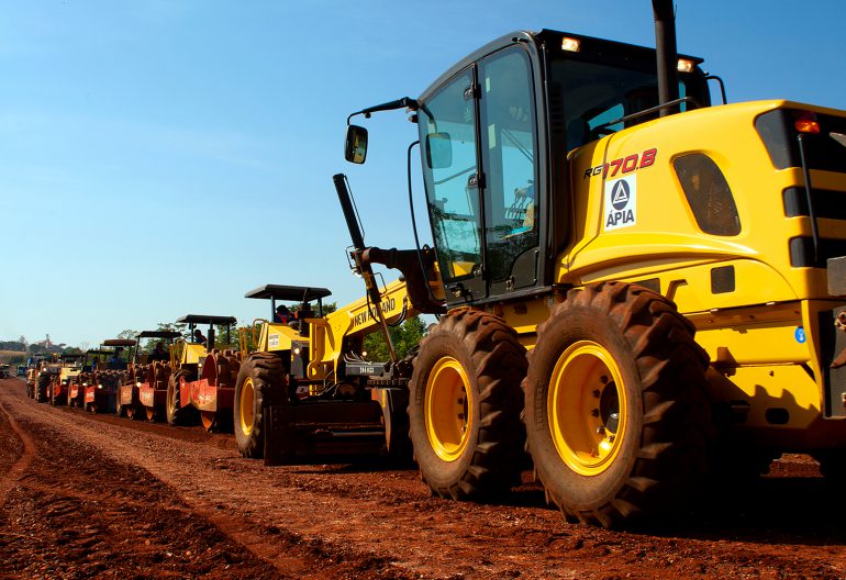 DNIT MG - BR 365 - Restauração Rodoviária - Equipamentos Terraplenagem