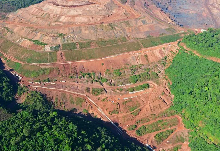 VALE PA - Canal Periférico Pré Moldado - PDE Carajás