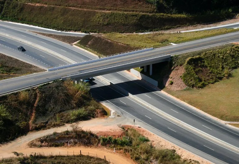 DNIT MG - BR 262 - Construção, recuperação e OAE
