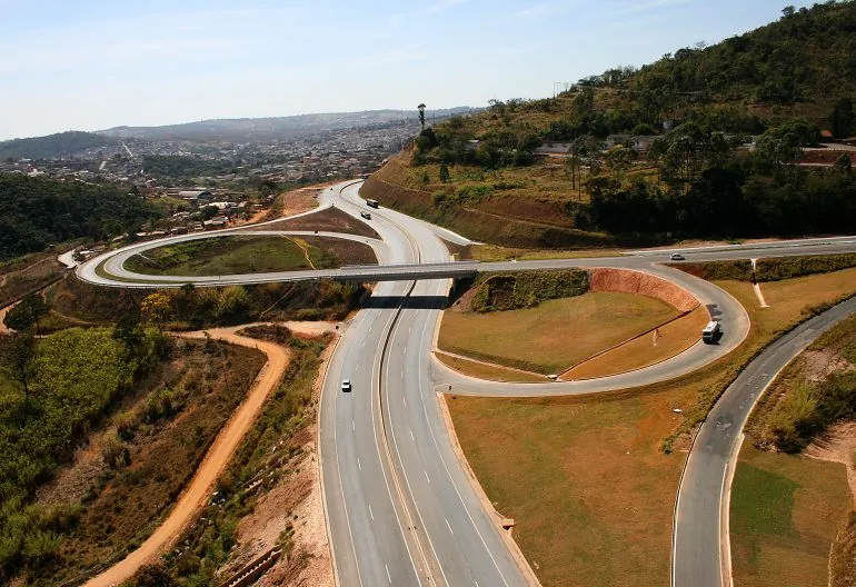 DNIT MG - BR 262 - Construção, recuperação e OAE
