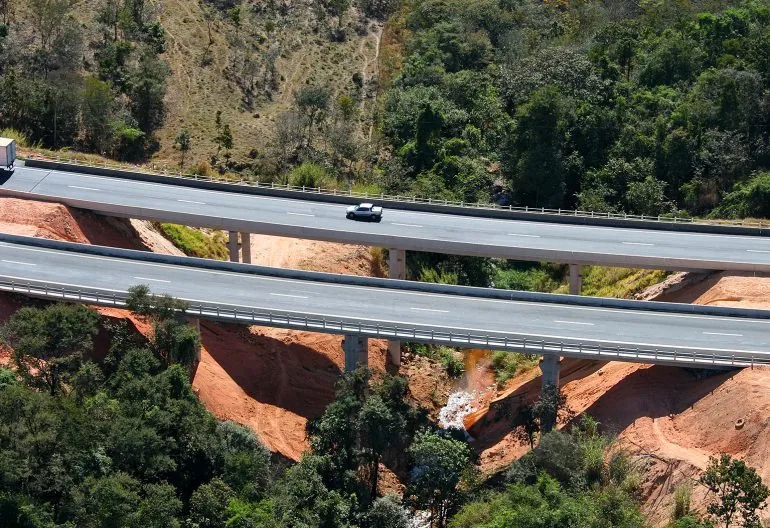 DNIT MG - BR 262 - Construção, recuperação e OAE