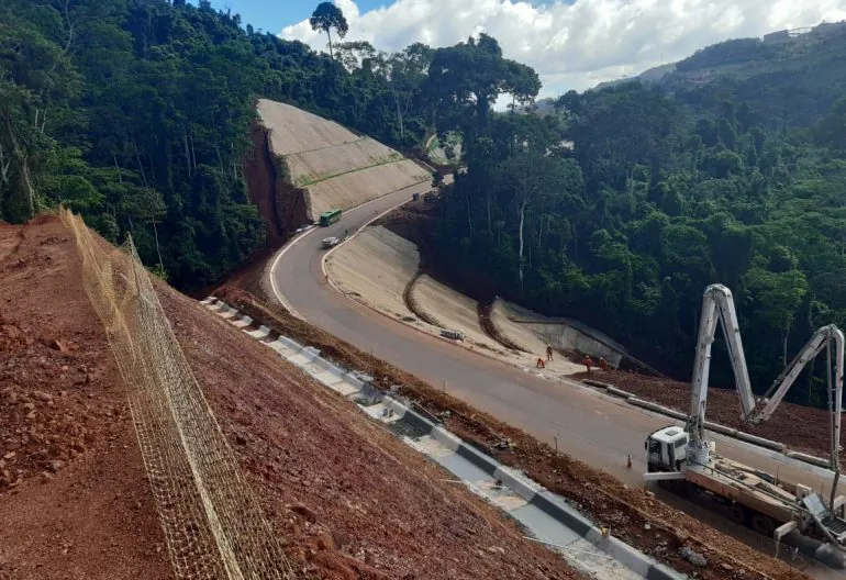 VALE PA - Estrada da Apinha - Implantação